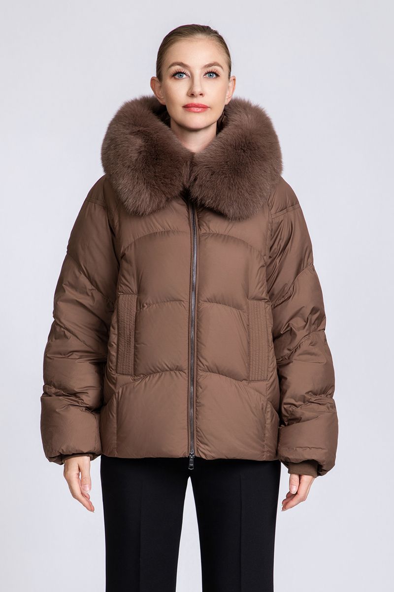 Women's short down jacket with fox fur collar