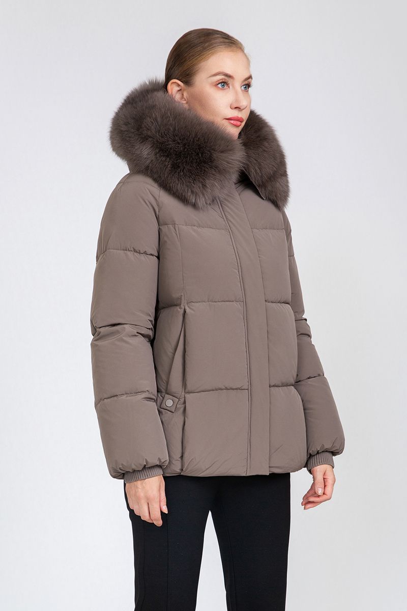 Women's Cropped Puffer Jacket with Detachable Fox Fur Collar