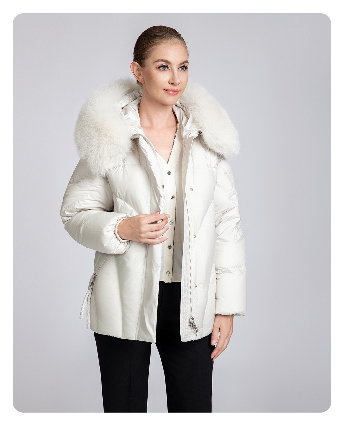 Women's Short Hooded 90% Duck Down Jacket with Fur Collar