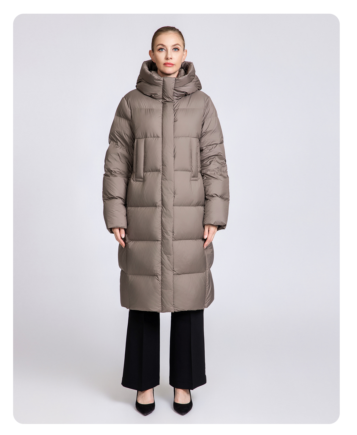 Women's long hooded thickened down jacket
