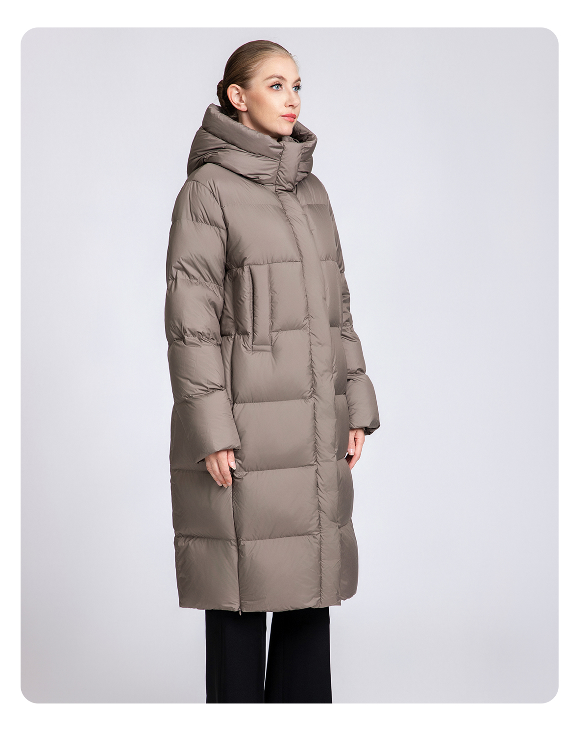 Women's long hooded thickened down jacket