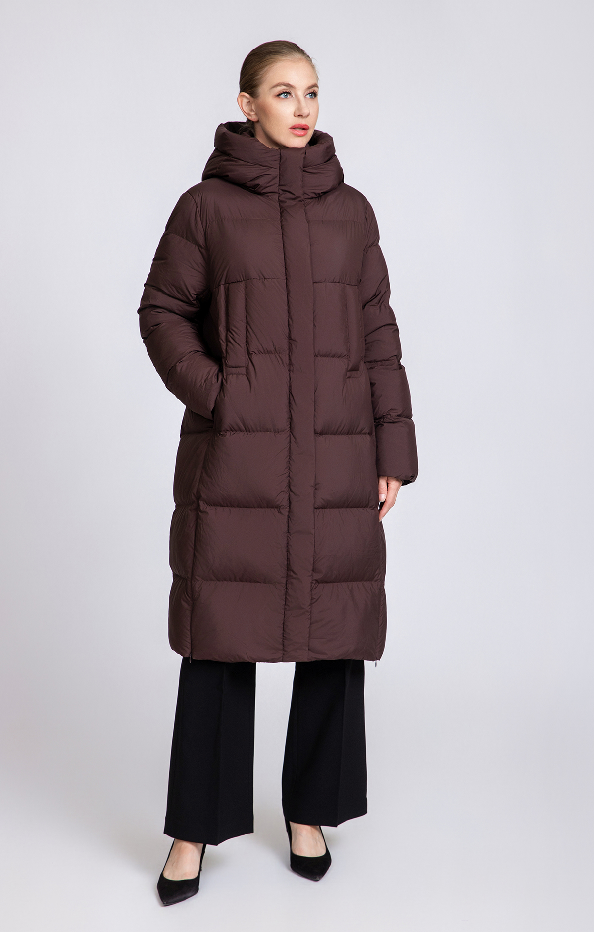 Women's long hooded thickened down jacket