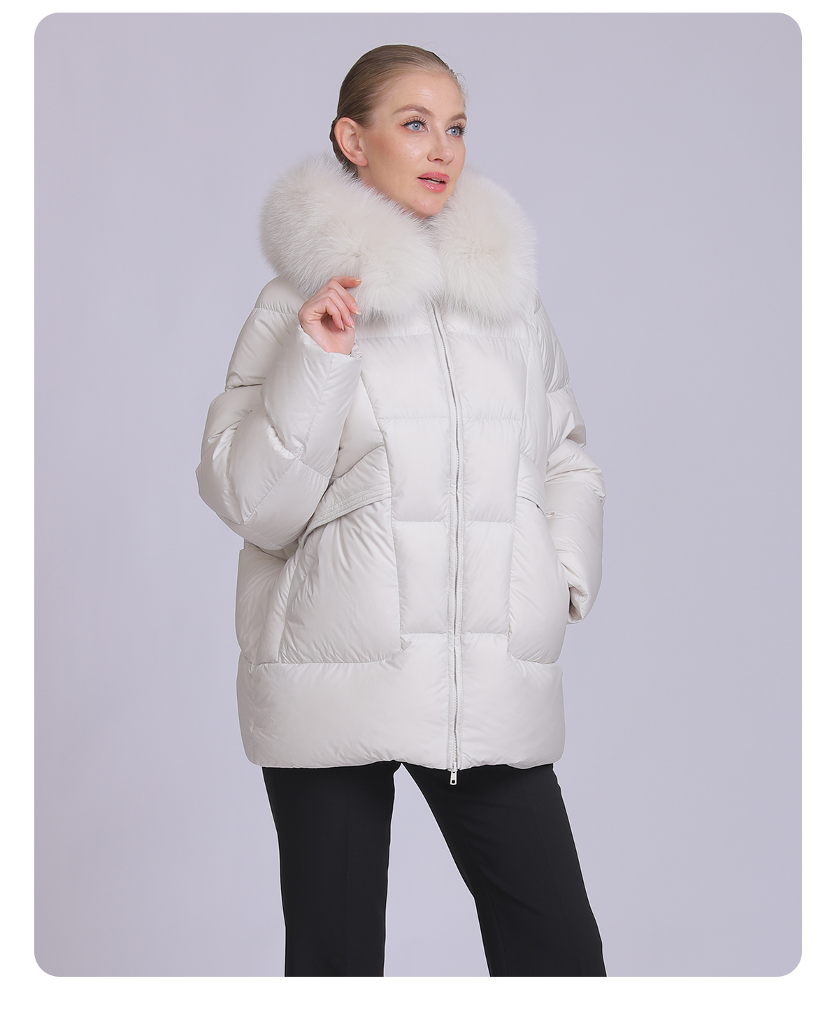 Short down jacketwith fox fur collar