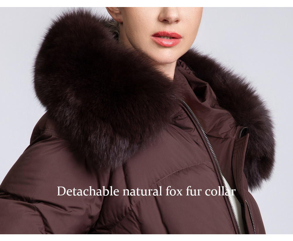 Women's short down jacket with fox fur collar