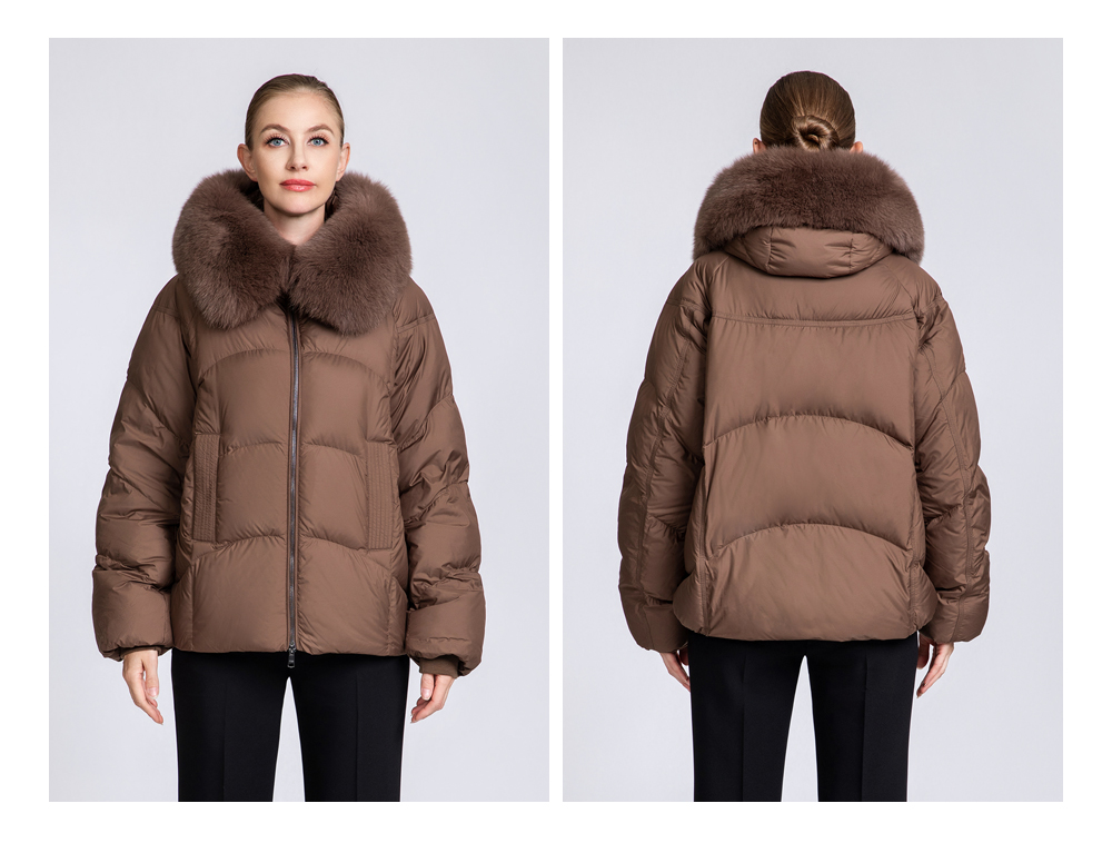 Women's short down jacket with fox fur collar