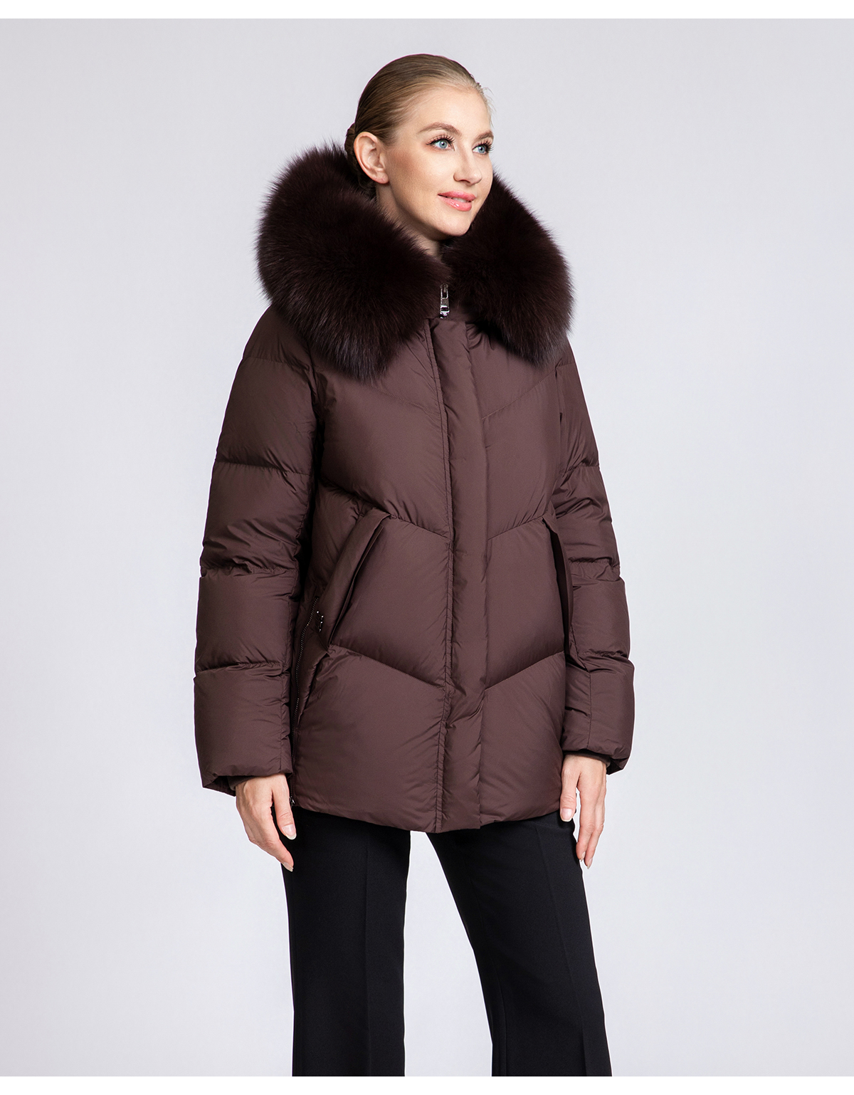 Women's 90% Duck Down Short Puffer Coat with Detachable Fox Fur