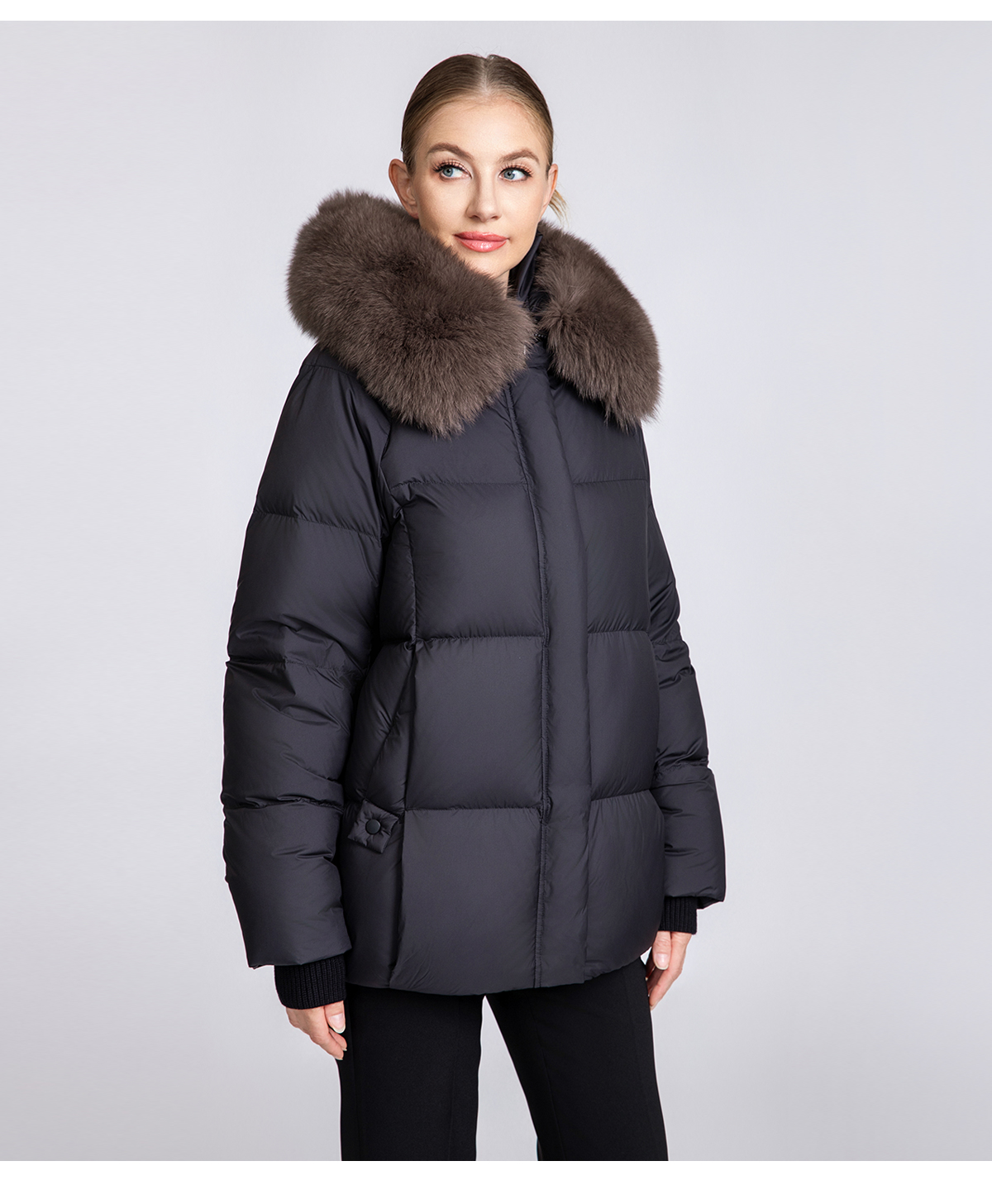 Women's 90% Duck Down Short Puffer Coat with Detachable Fox Fur