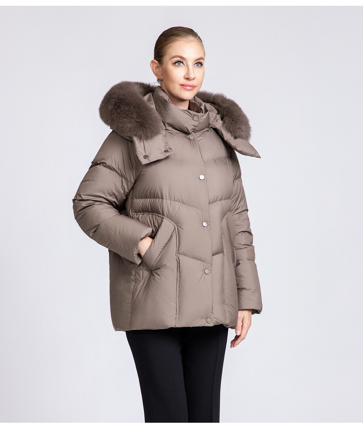 Women's Short Puffer Down Coat with Removable Fox Fur