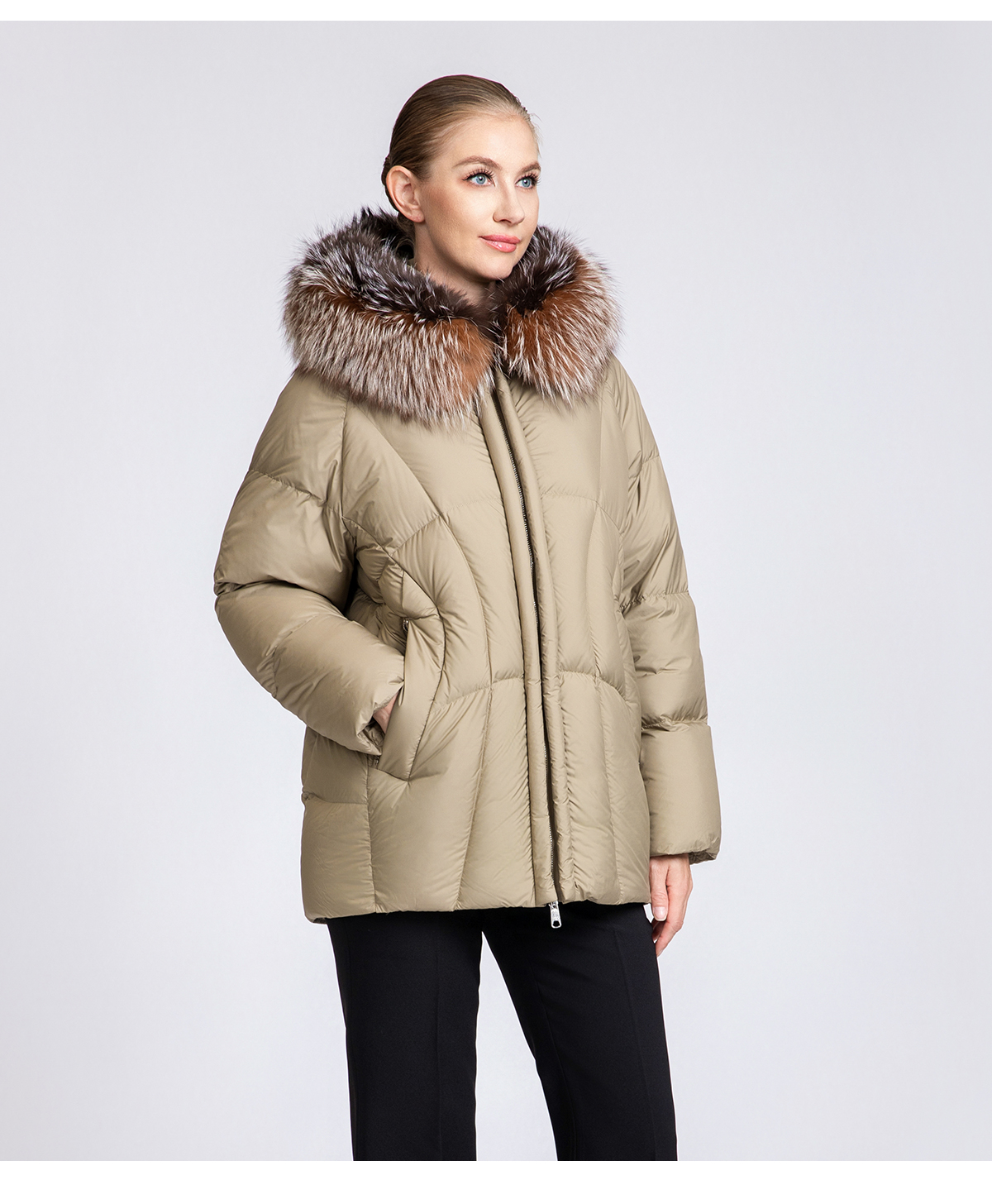 Women's Short Down Coat with Removable Fox Fur Collar