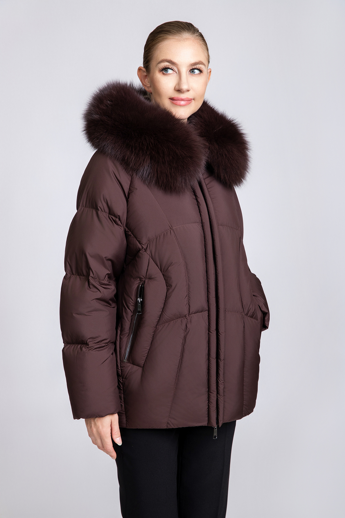 Women's Short Down Coat with Removable Fox Fur Collar
