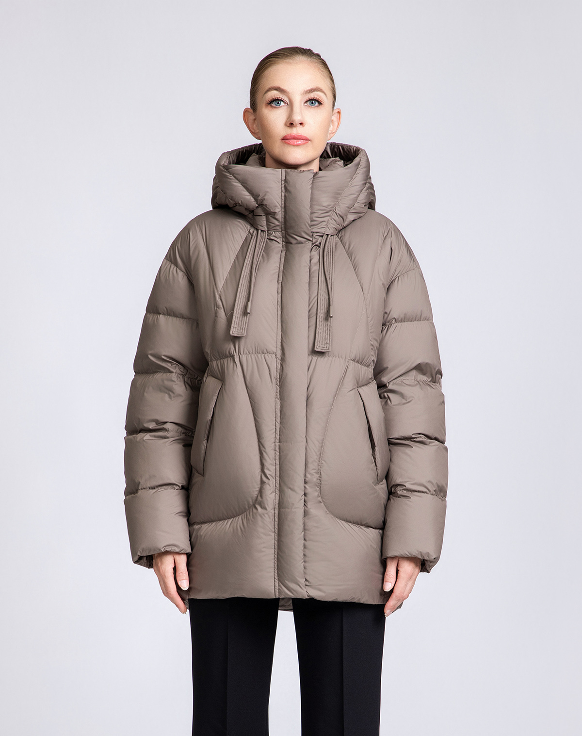 Women's Curved Quilted Hooded Puffer Jacket