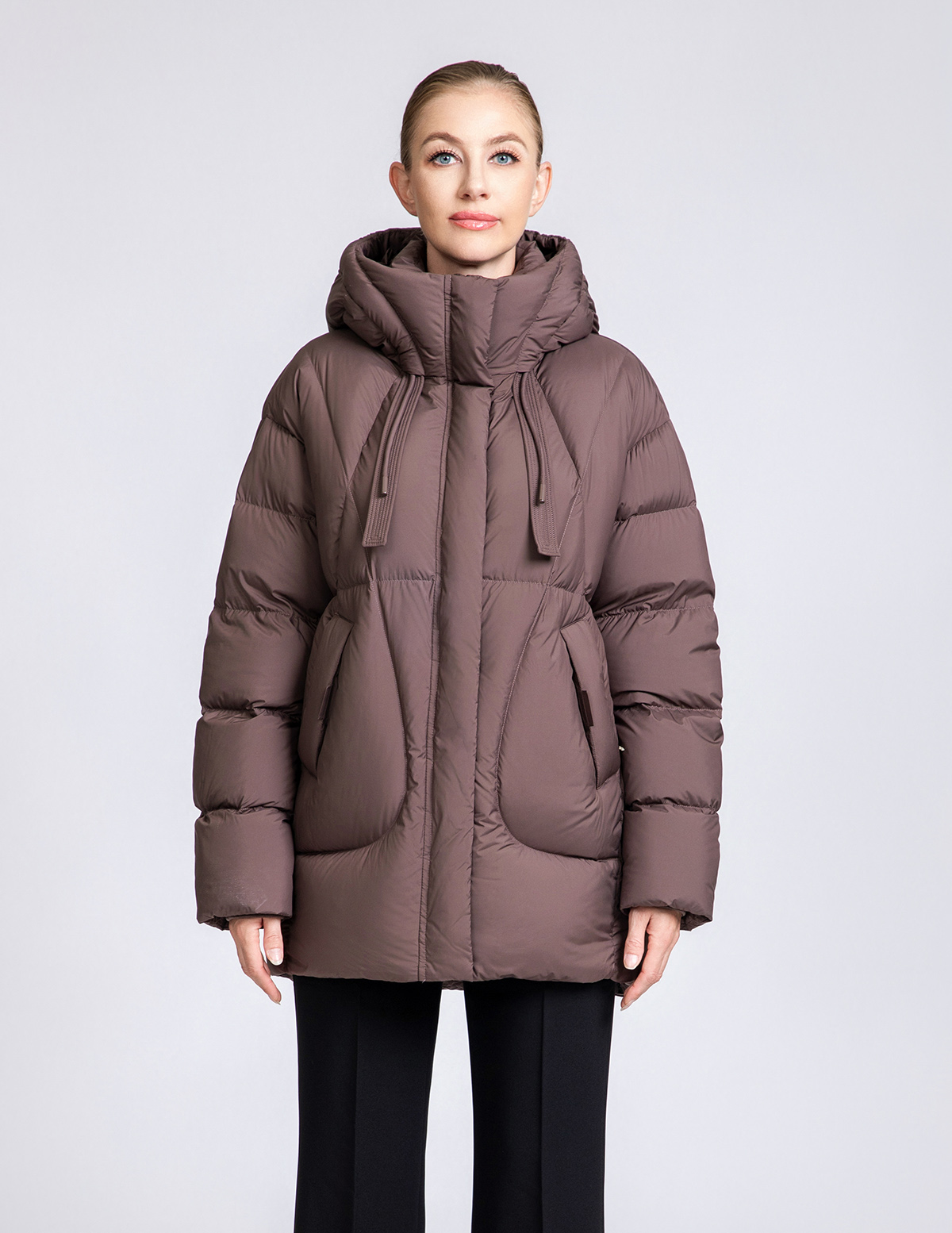 Women's Curved Quilted Hooded Puffer Jacket