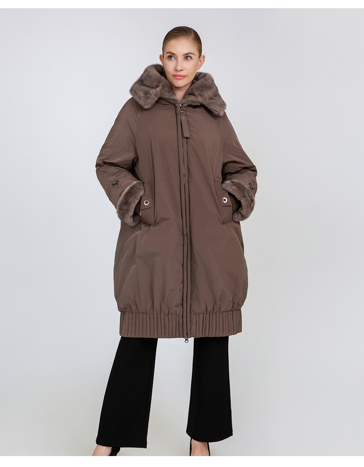 Women's Oversized Mid-Length Padded Coat with Faux Mink Fur Collar