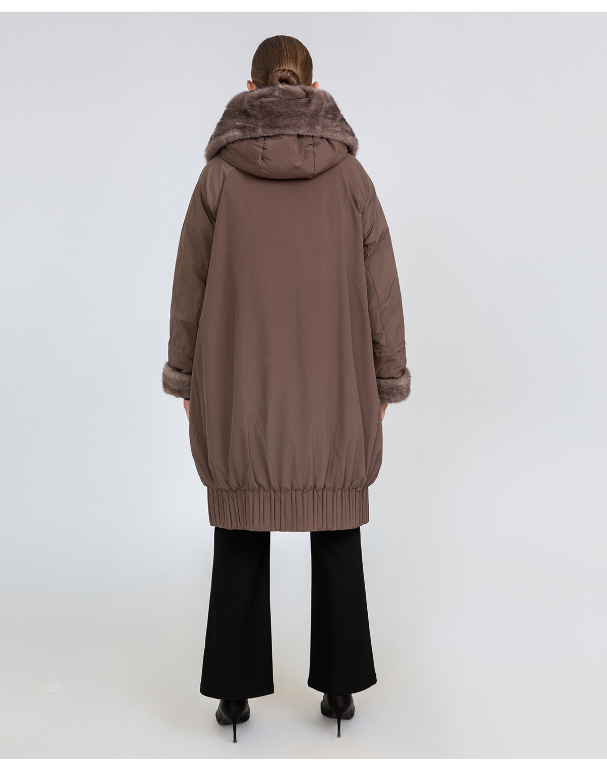 Women's Oversized Mid-Length Padded Coat with Faux Mink Fur Collar