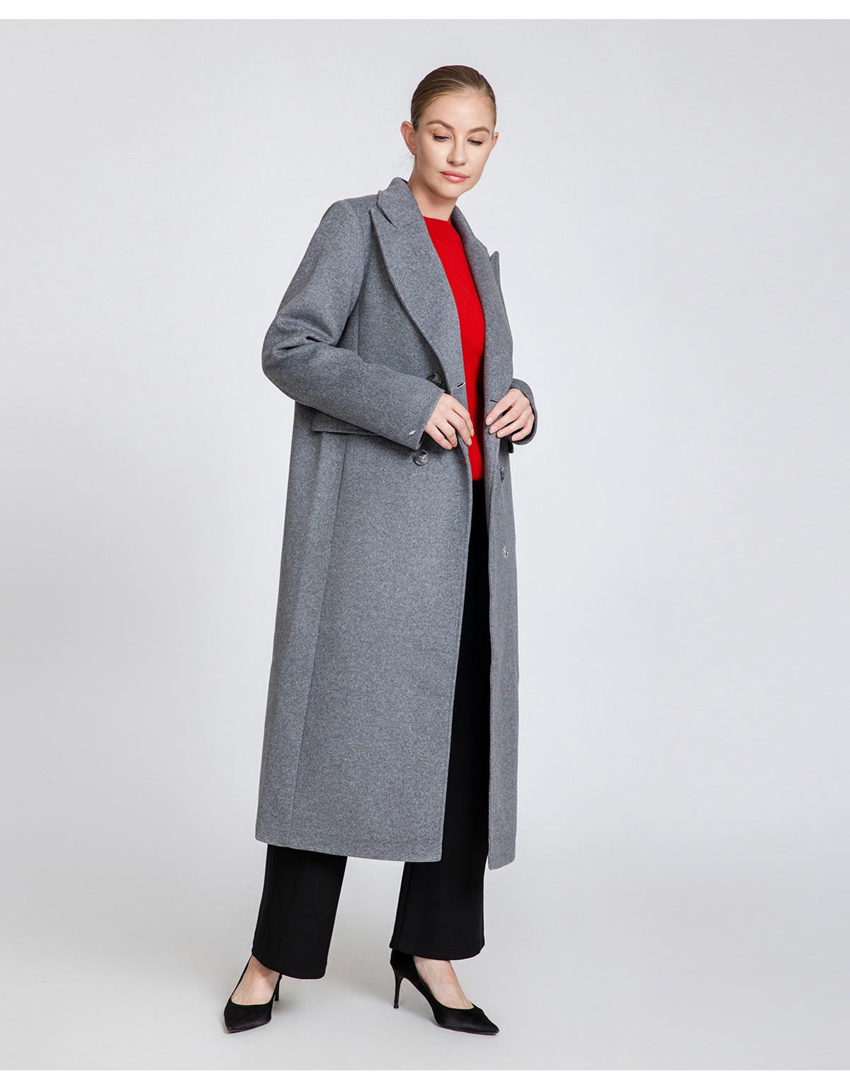 Women's Oversized Lapel Long Wool Coat with Double-Breasted Closure